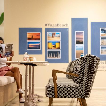 Hotel Vagabond Ричоне Екстериор снимка