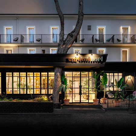 Hotel Vagabond Ричоне Екстериор снимка