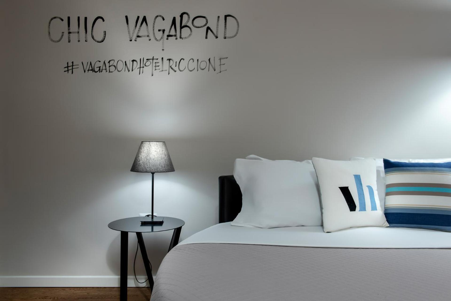 Hotel Vagabond Ричоне Екстериор снимка